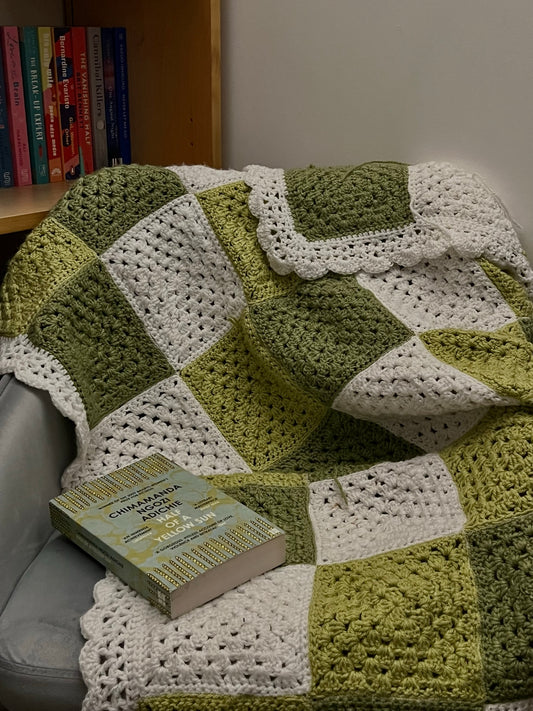 Checkered lap blanket