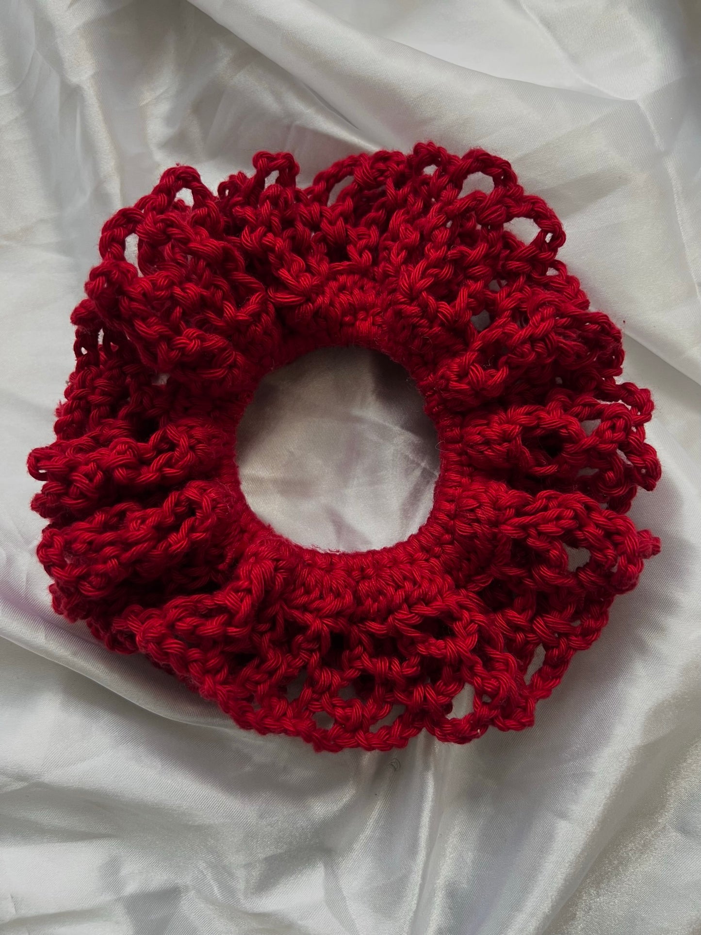 The Annelise Lace Scrunchy Pattern